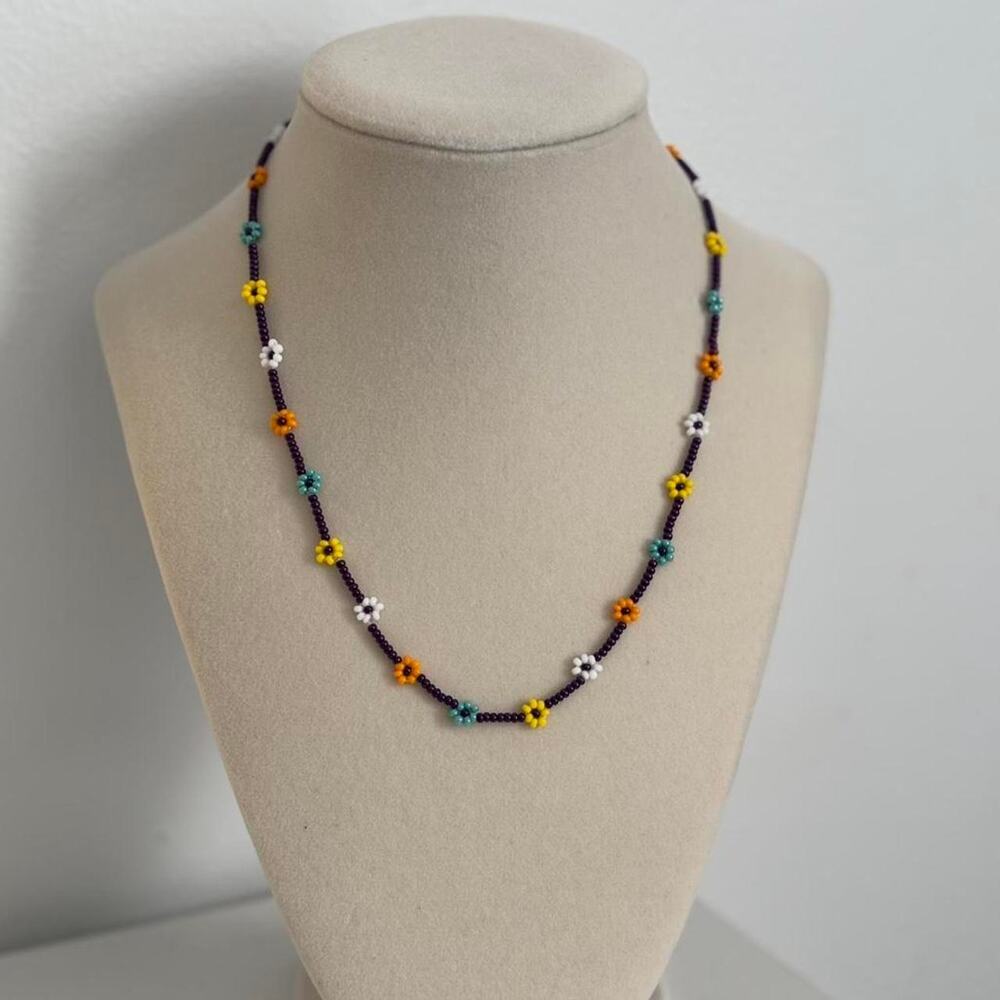 Multicoloured Beaded Flower Necklace Floral Handmade Colorful Jewelry Gift - Picture 4 of 5